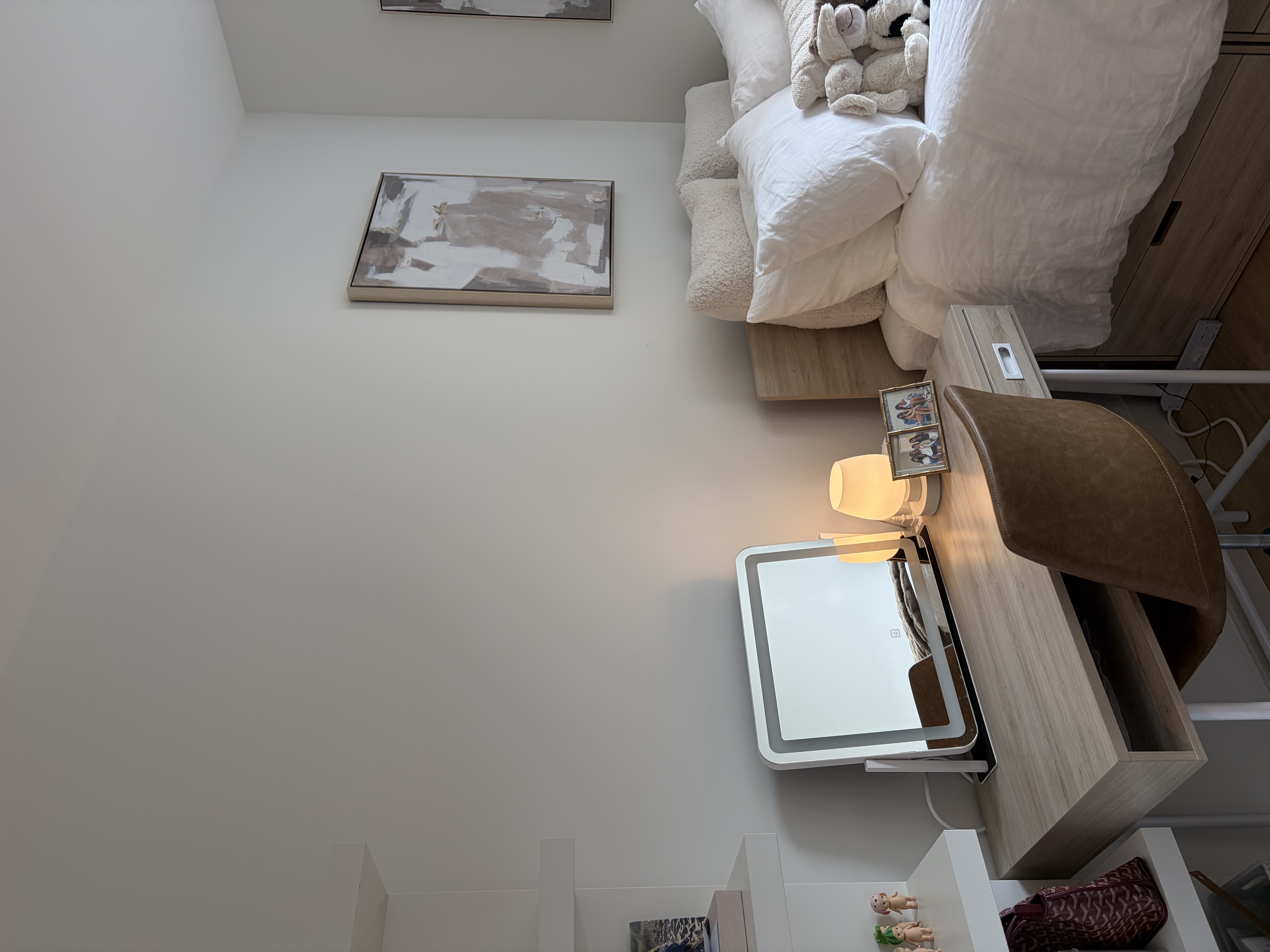 ROOM A