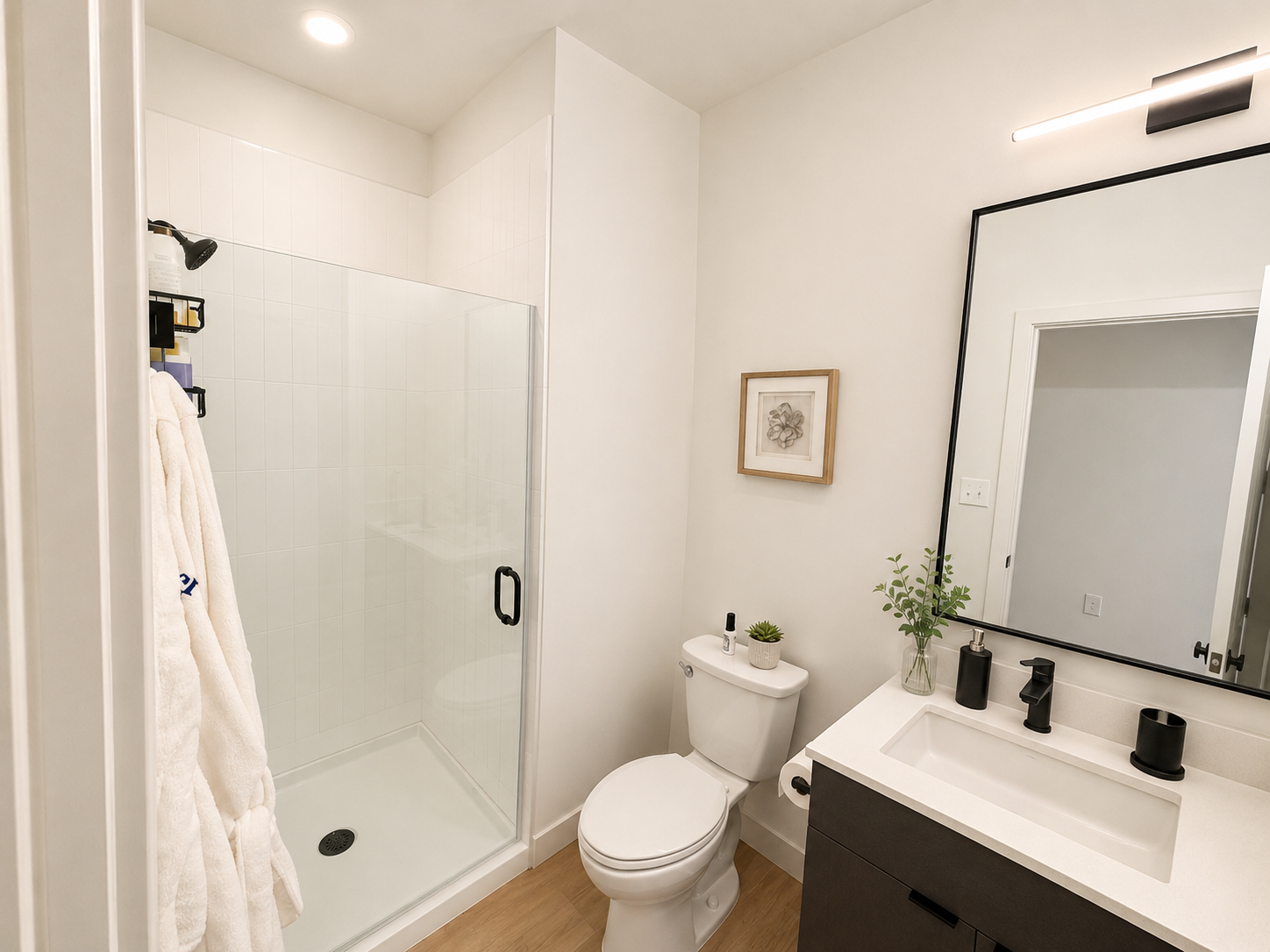 ROOM D BATHROOM